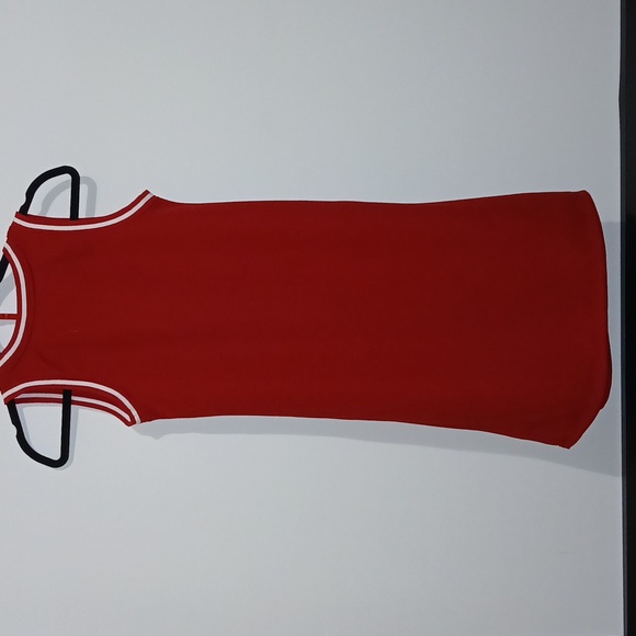 Jordan 23 Girls Sleevless T Shirt Jersey Dress Red Black White Size Medium NWT - Picture 4 of 5